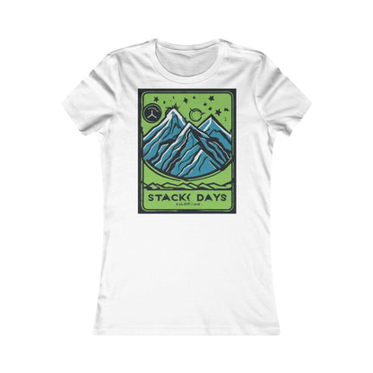boostlete-pr-season-icon-mountain-grainy-badge-0154 — Women's Favorite Tee (B+C 6004)