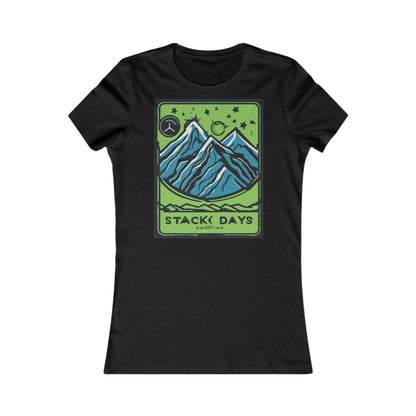boostlete-pr-season-icon-mountain-grainy-badge-0154 — Women's Favorite Tee (B+C 6004)